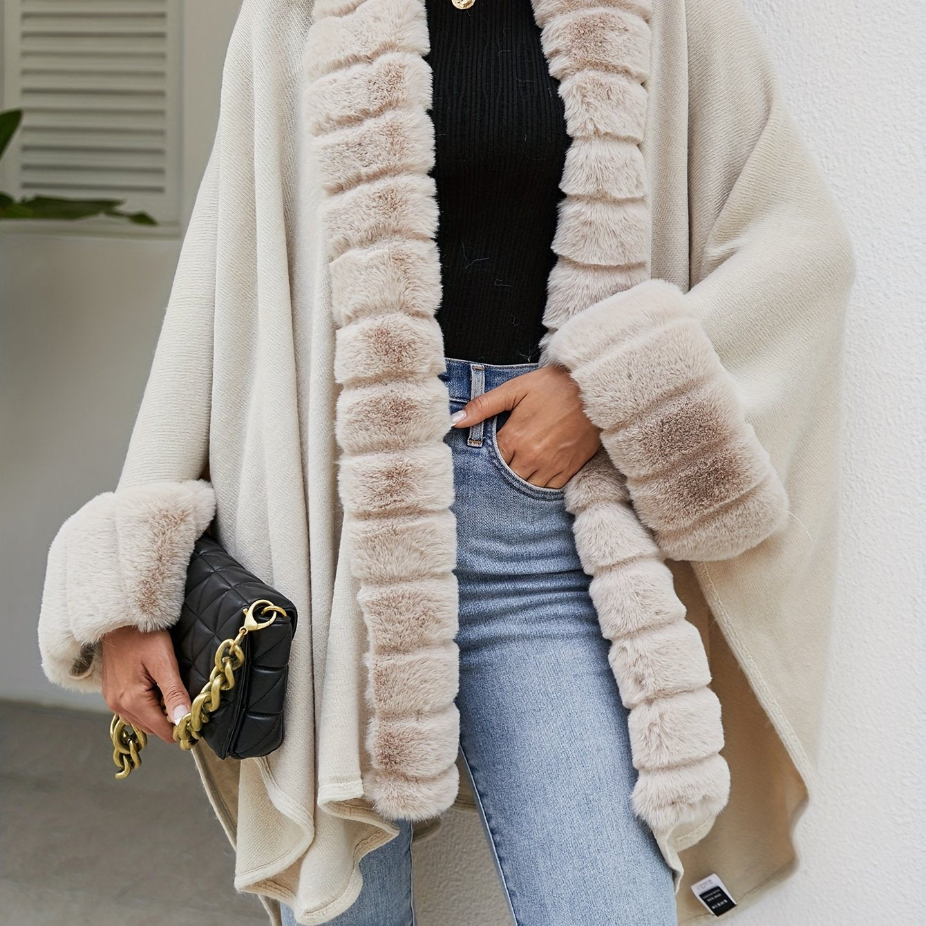 Witomiła™ | Kunstpelz-Cardigan mit Fransen