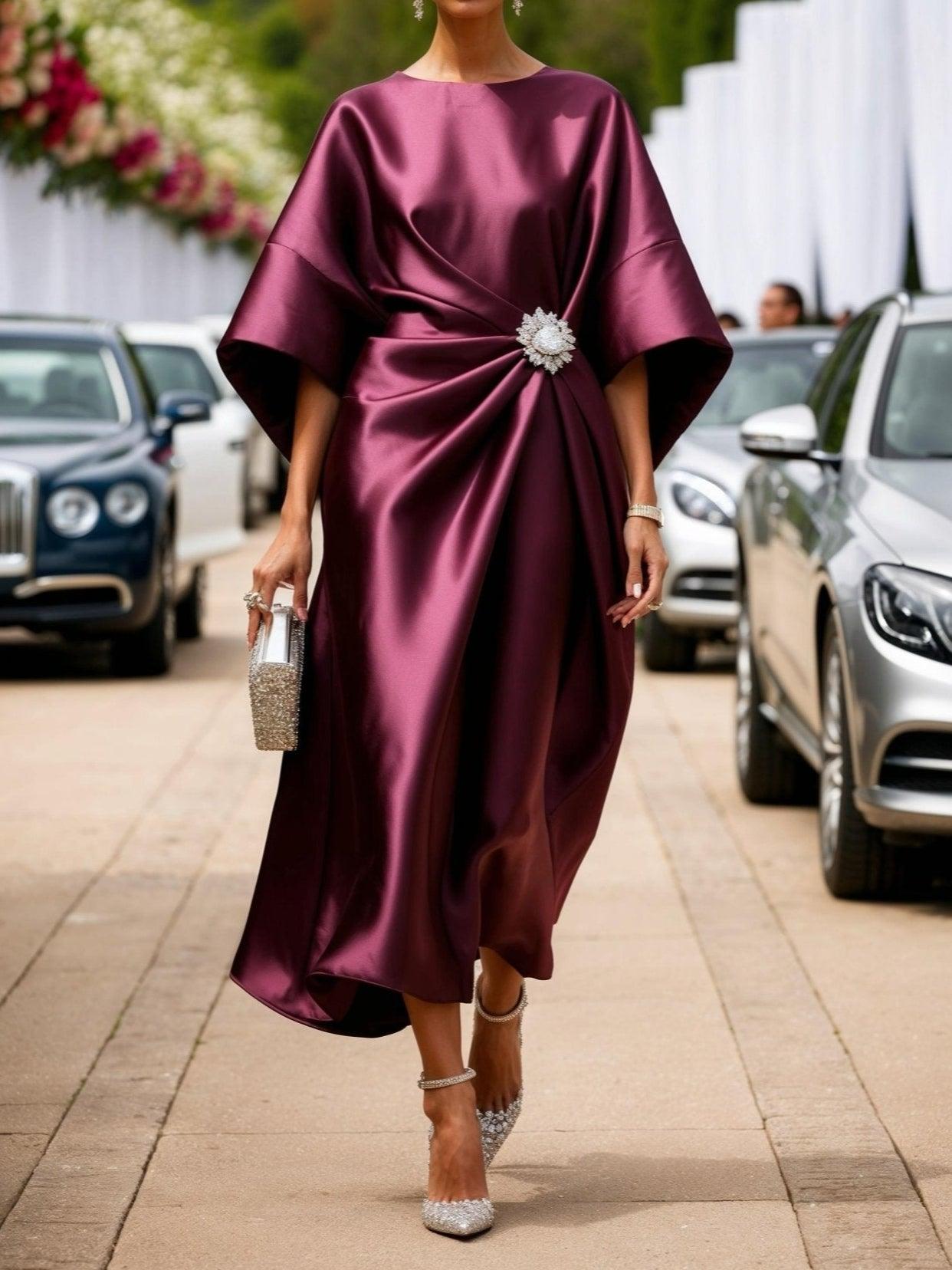Witkaé™ | Satin Abendkleid mit Glanz