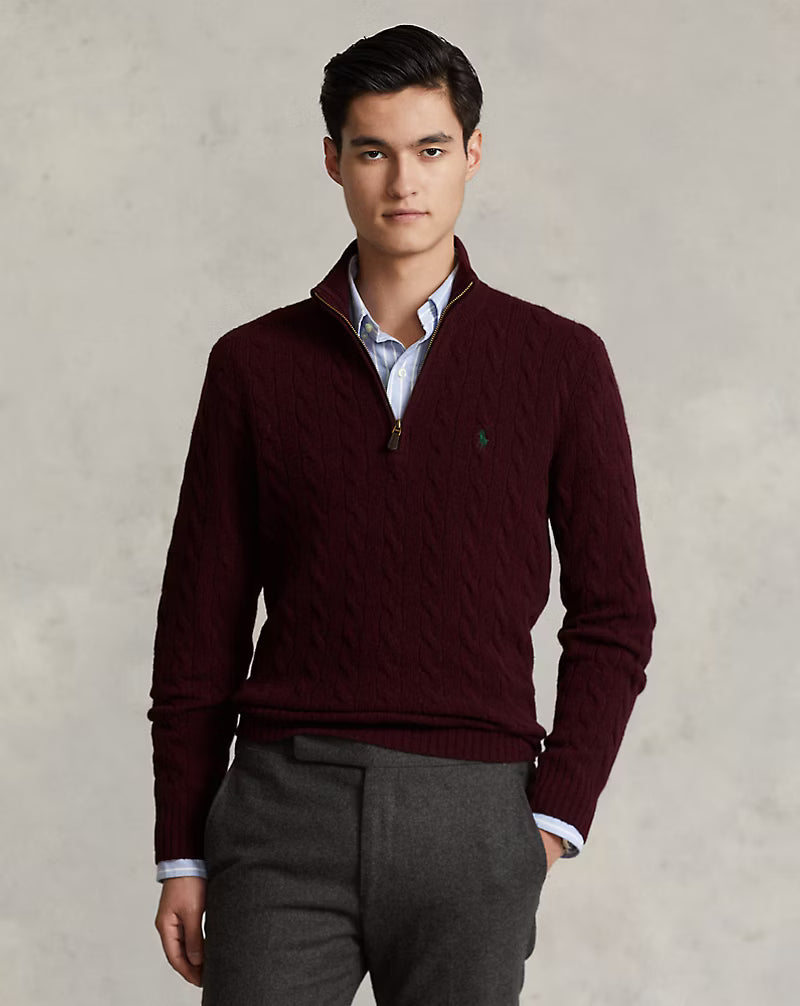 Woll- und Kaschmirpullover mit Zopfmuster