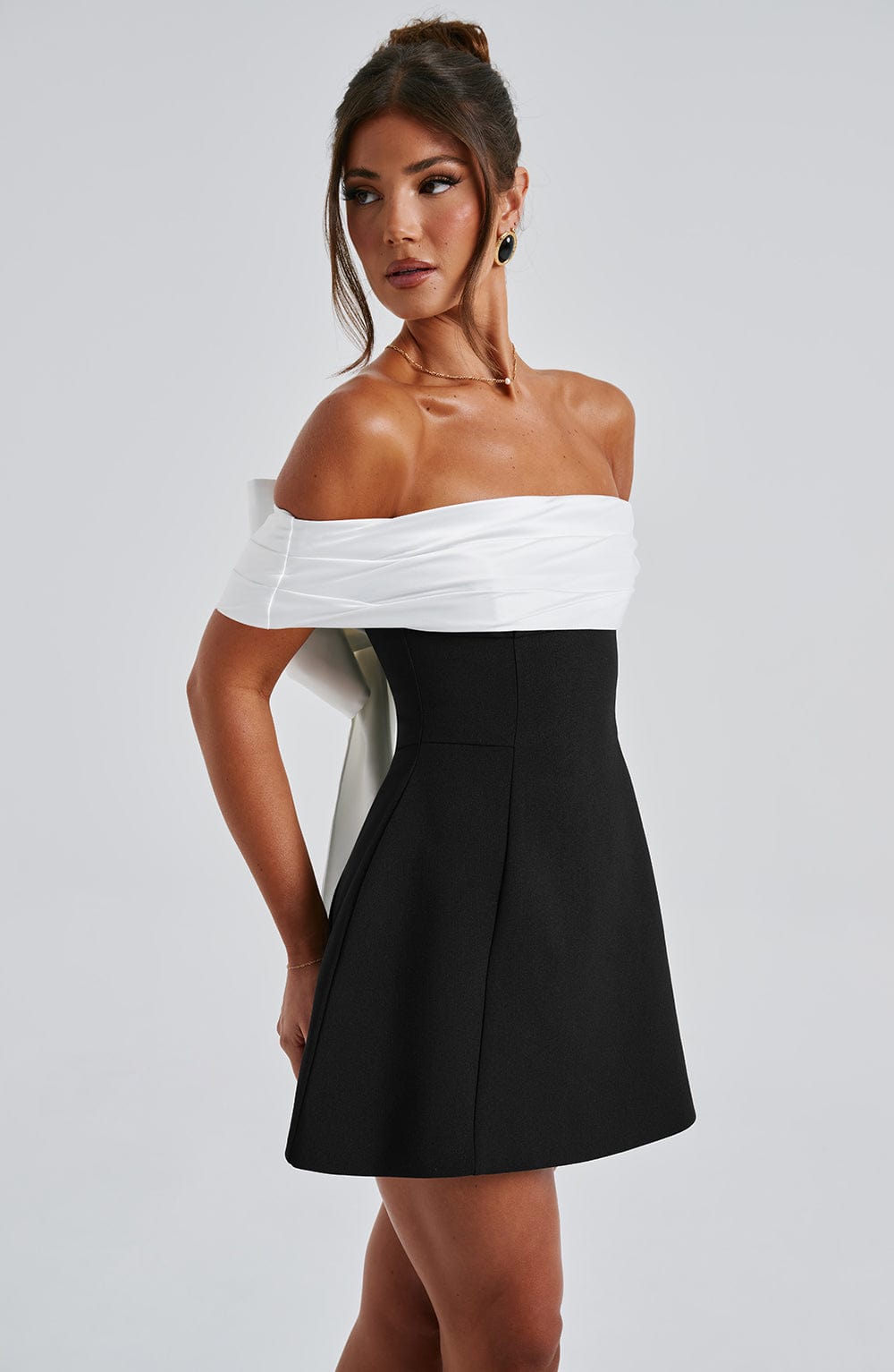 Witkaé™ | Mini Kleid mit Schleife Blumen
