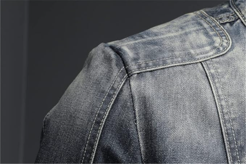 Kazimierz™ | Klassische Jeansjacke mit modernem Akzent