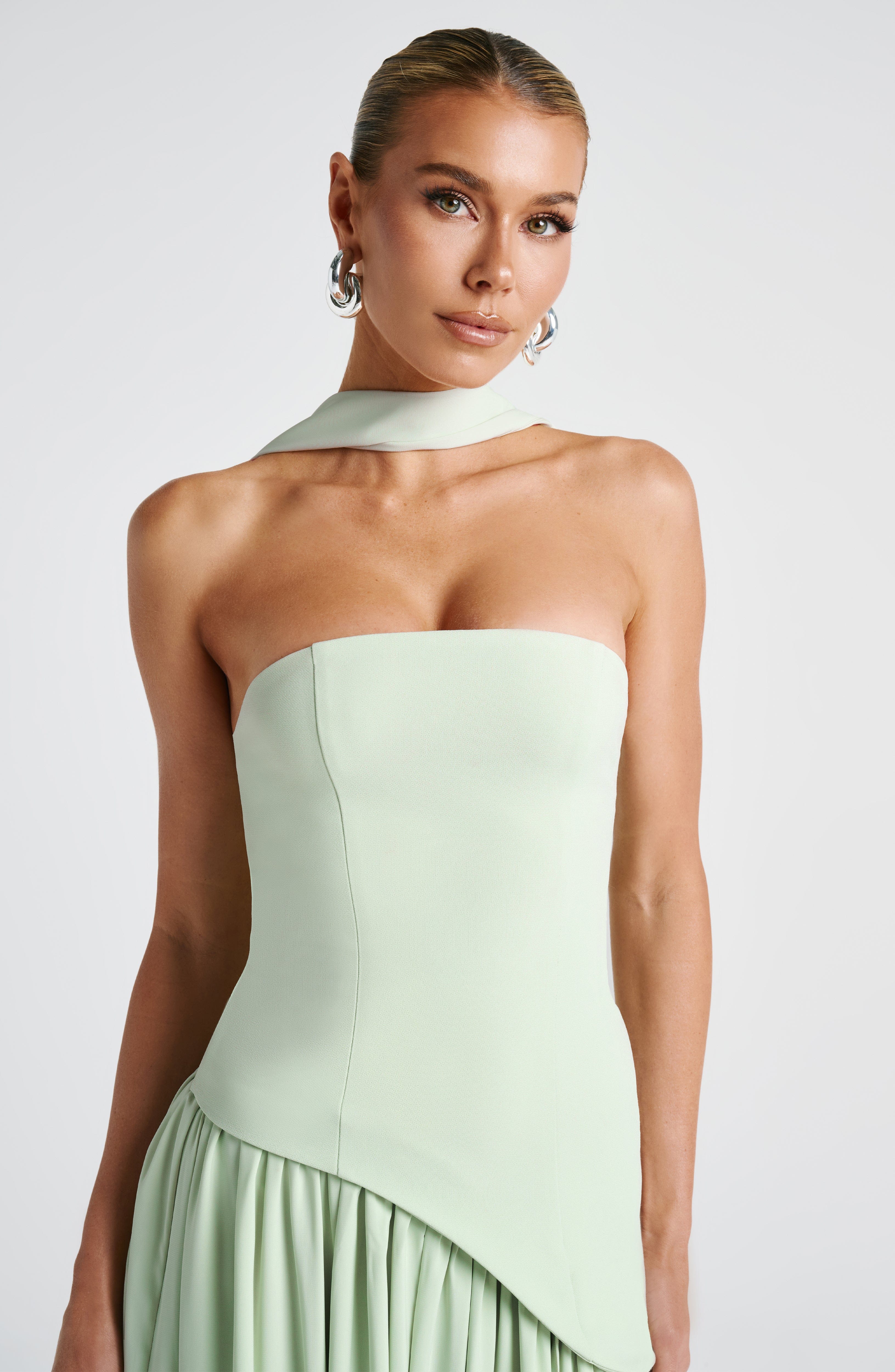 Witkaé™ | Maxikleid Satin Svara